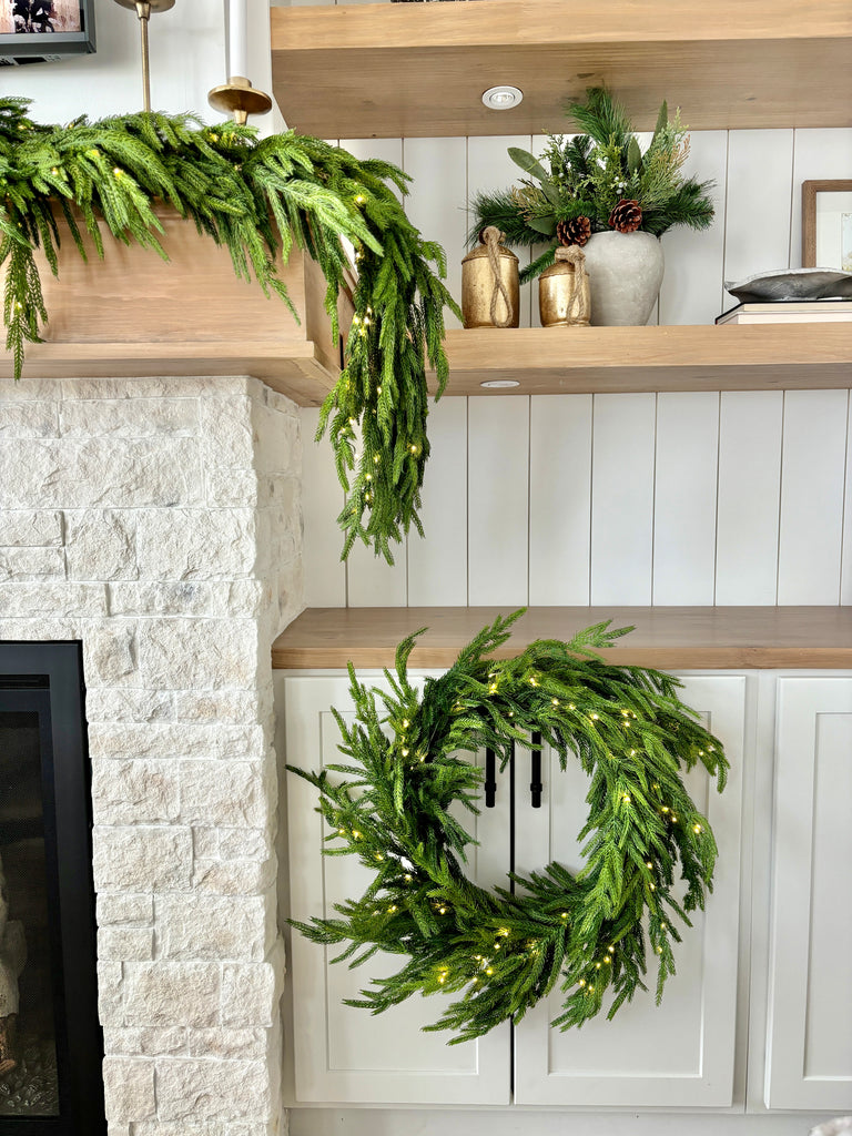 Pre-Lit Just Cut Norfolk Pine Wreath - 24"